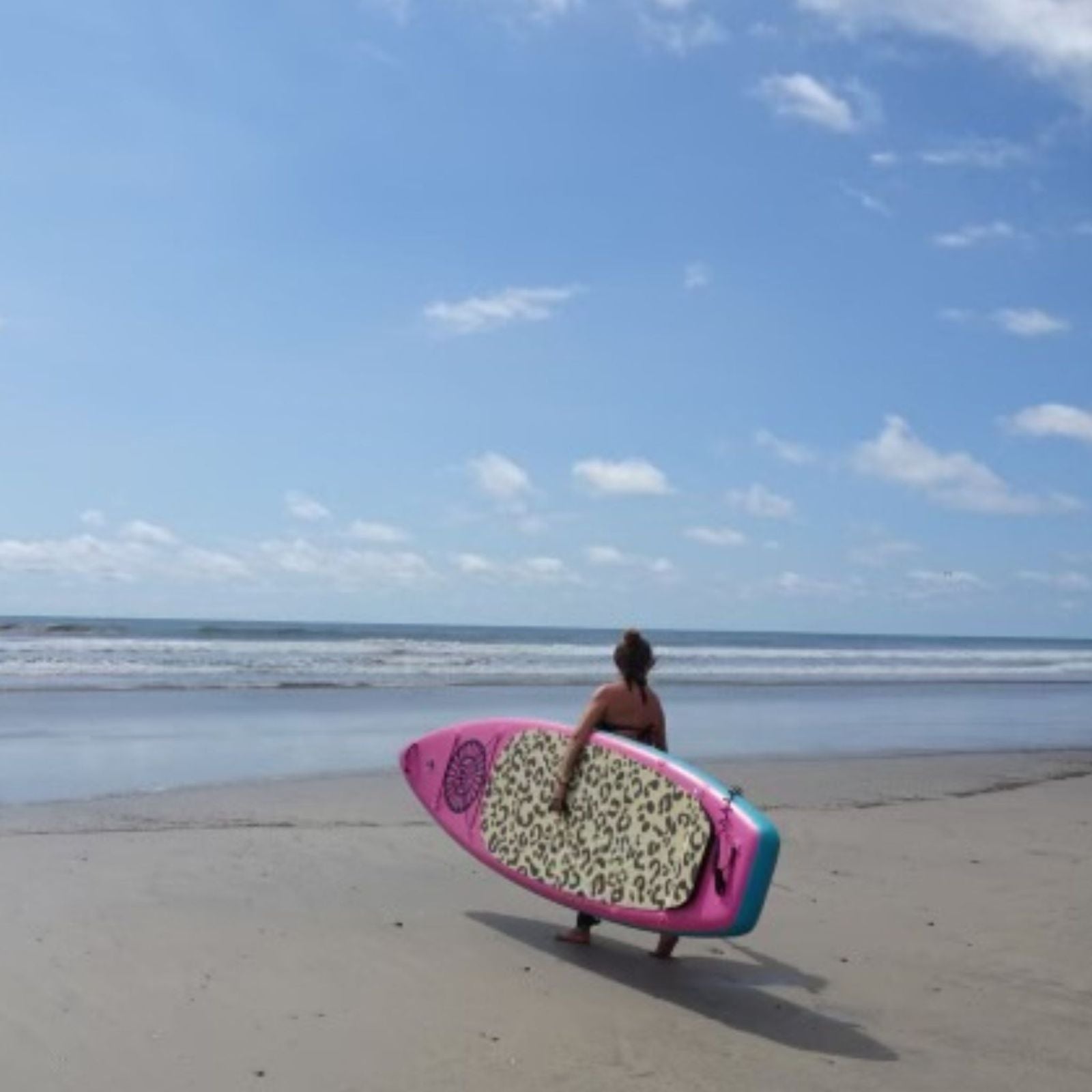 GalaXy SOLlynx Inflatable Paddle Board Woman Carrying SUP Board